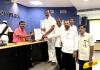 ఎన్నికల వాగ్దానాలు పూర్తి చేయాలని అదనపు కలెక్టర్కు బీసీ నాయకులు వినతి