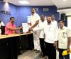 ఎన్నికల వాగ్దానాలు పూర్తి చేయాలని అదనపు కలెక్టర్కు బీసీ నాయకులు వినతి