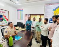 ప్రశాంతమైన వాతావరణంలో దసరా పండుగ జరుపుకోవాలి. - ఎస్ ఐ ఏ అనిల్.