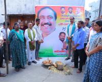 36 వ వార్డులో అభివృద్ధి పనికి భూమి పూజ చేసిన ఎమ్మెల్యే డా సంజయ్ కుమార్