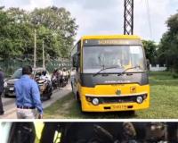 ఢిల్లీ పబ్లిక్ స్కూల్ బస్సులో అగ్ని ప్రమాదం, తప్పిన పెనుముప్పు 