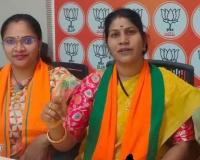  ఏం చేశారని విజయోత్సవాలు జరుపుకుంటారు..?  *కాంగ్రెస్ ప్రభుత్వంపై రాజేశ్వరి విమర్శలు