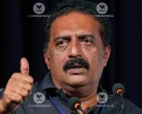 “నేషనల్ ఫిల్మ్ అవార్డ్స్ ఇప్పుడు ఒక ‘సమతా అవార్డు’ లా మారిపోయాయి. నటుడు ప్రకాశ్ రాజ్ 