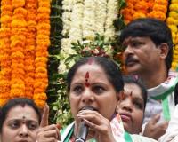 మీర్జగూడ బస్సు ప్రమాదంపై దిగ్భ్రాంతి వ్యక్తం చేసిన కవిత