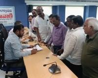 జగిత్యాల పట్టణంలో ప్రమాదాలకు నిలువైన యావరోడ్ విస్తరణకు ప్రజా వినతి