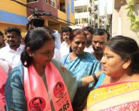 జూబ్లీహిల్స్ ఉప ఎన్నికల్లో తుల ఉమ ప్రచారం