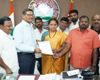 ఆర్టీసీ కార్మికుల పక్షాన కవిత – ఉద్యోగ భద్రతకై జాగృతి డిమాండ్