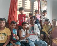 బాలల దినోత్సవం సందర్బంగా నోటుబుక్కుల పంపిణి