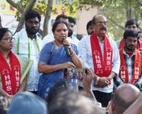 ఖమ్మం జాగృతి జనంబాటలో సమస్యలపై కవిత విమర్శలు, పరిశీలనలు