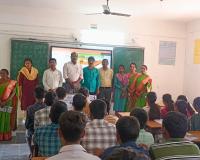 వెల్లుల్ల జిల్లా పరిషత్ ఉన్నత పాఠశాలలో 