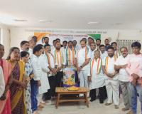 మహాత్మ జ్యోతిరావు పూలే వర్ధంతి – కాంగ్రెస్ నేతల ఘన నివాళులు