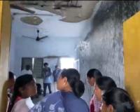 ఖమ్మం జిల్లా లో–జాగృతి జనంబాట పర్యటనలో మాడల్ స్కూల్ ను సందర్శించిన కవిత