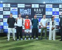 ప్రత్యేక విమానంలో ఢిల్లీకి రాహుల్ గాంధీ, సీఎం రేవంత్… కీలక అంశాలపై సుదీర్ఘ చర్చ