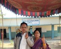 ప్రజాస్వామ్య బలోపేతానికి ఓటే ఆయుధం: మాజీ మంత్రి రాజేశం గౌడ్ 