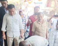 పద్మారావు నగర్ లో ఫుట్ పాత్ దుకాణాలకు మార్కింగ్