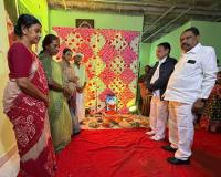 హర్షవర్ధన్ కుటుంబాన్ని పరామర్శించిన రాజేశం గౌడ్ 