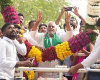 ఘనంగా ఇందిరా భవన్‌లో మాజీ మంత్రి జీవన్ రెడ్డి 75వ జన్మదిన వేడుకలు