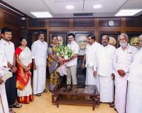  విజయకాంత్.డీఎండీకే పార్టీ  డీఎంకే కూటమిలో తొలిసారి చేరిక