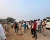 పటిష్ఠ బందోబస్తు మధ్య సమ్మక్క సారలమ్మ పగిడిద్ద రాజు తిరుగు ప్రయాణం