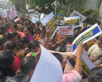 బేగంపేట ప్రజా భవన్ ఎదుట ఉద్రిక్తత – తెలంగాణ జాగృతి నేతలు, మహిళల అరెస్టు