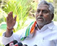 కాంగ్రెస్‌లో కొనసాగడంపై ఆలోచిస్తా – మాజీ మంత్రి జీవన్ రెడ్డి తీవ్ర వ్యాఖ్యలు