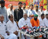 జగిత్యాలలో కాంగ్రెస్‌లో అంతర్గత కలహాలు తీవ్రం.. సంజయ్ కుమార్‌పై జీవన్ రెడ్డి సంచలన ఆరోపణలు