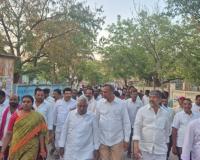 కెసిఆర్ బహిరంగ సభ వేదిక నిర్మాణ పనులను పరిశీలించిన జిల్లా ఇన్చార్జి ఎమ్మెల్యే పల్లా రాజేశ్వర్ రెడ్డి