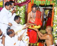 కొండగట్టు గిరి ప్రదక్షిణకు అన్ని సౌకర్యాలు కల్పిస్తాం: మంత్రి అడ్లూరి లక్ష్మణ్