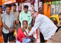 కొండగట్టు శ్రీ ఆంజనేయస్వామి దేవస్థానాన్ని సందర్శించిన రాష్ట్ర ఎస్సీ, ఎస్టీ కమిషన్ చైర్మన్  బక్కి వెంకటయ్య 