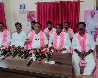 గురుకులాలు, ఫీజు రీయింబర్స్‌మెంట్‌పై ప్రభుత్వం నిర్లక్ష్యం- కొప్పుల 