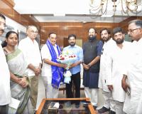 తుమ్మిడిహెట్టి బ్యారేజీ ఎత్తు పెంపునకు మహారాష్ట్ర అనుమతులు ఇప్పించాలి: సీఎం రేవంత్ రెడ్డి