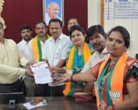 రైతులకు ఔట్పుట్ సబ్సిడీ కోరుతూ బిజెపి ఆధ్వర్యంలో ఆర్డీవోకు వినతి పత్రం