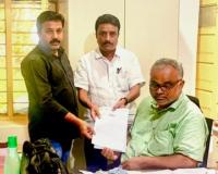 మన ఊరు–మన బడి పాఠశాలలకు పెయింట్స్ వేయాలి