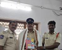 ప్రమోషన్‌ పొందిన కానిస్టేబుల్ భాస్కర్‌రెడ్డికి సన్మానం