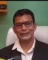 న్యాయవాదులపై అనుచిత ప్రవర్తన కేసు - మానవహక్కుల కమీషన్ కు ఫిర్యాదు