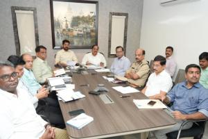 మొంథా తుఫాన్ ప్రభావం: వరద సహాయక చర్యలను వేగవంతం చేయాలని సీఎం రేవంత్ ఆదేశాలు