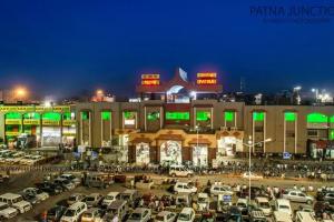 బిహార్‌లో ఓటింగ్ ముగిసిన తర్వాత రైళ్లలో భారీ రద్దీ 