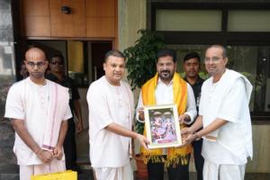 కొడంగల్‌లో అక్షయపాత్ర ఫౌండేషన్ – ప్రభుత్వ పాఠశాలల్లో మధ్యాహ్న భోజన పథకం ప్రారంభం