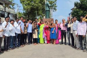 వై.ఎస్.ఆర్ ఆశయాలకు విరుద్ధంగా రేవంత్ పాలన – దావ వసంత సురేష్