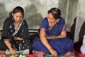 ఆదివాసీ ప్రముఖులతో సహపంక్తి భోజనం – తొడాసం కైలాష్ ఇంట్లో రాత్రి బస