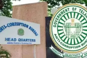 రంగారెడ్డి ల్యాండ్ రికార్డ్స్ ఏడి శ్రీనివాస్‌పై ఏసీబీ సోదాలు