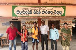 అండర్-17 బాడ్మింటన్ రాష్ట్ర స్థాయి కి ఎంపికయిన  వెల్లుల్ల విద్యార్థులు,