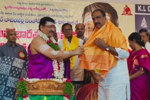 జగిత్యాలలో ఎమ్మెల్యే డా. సంజయ్ కుమార్ శుభాకాంక్షల పరంపర