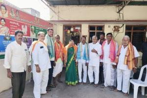 వీరాపూర్ ఏకగ్రీవ ఎంపికలపై జీవన్ రెడ్డి అభినందనలు