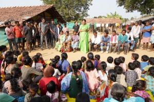 మణుగూరు–భద్రాచలం జనం బాటలో గిరిజనుల పక్షాన కల్వకుంట్ల కవిత పోరాటం