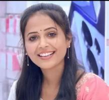 సోషల్ మీడియా స్టార్డమ్‌తో సర్పంచ్ పీఠం