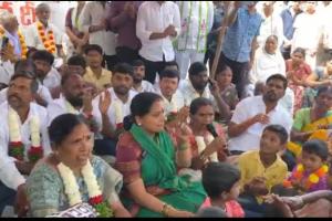 ట్రిపుల్ ఆర్ బాధిత రైతులకు అండగా నిలుస్తా – కవిత