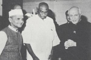 నెహ్రూపై తప్పుడు కథనాలు, మణిభెన్ డైరీ పేరుతో చరిత్ర వక్రీకరణ