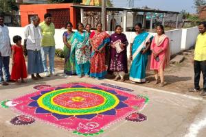 కట్కాపూర్‌లో సంక్రాంతి సందర్భంగా ముగ్గుల పోటీలు