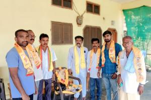 స్వర్గీయ ఎన్టీరామారావు 30వ వర్ధంతి..   నివాళి అర్పించిన ఎన్టీఆర్ అభిమానులు